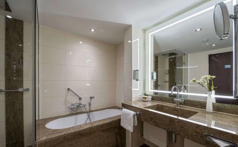 Maritim Bremen - 92