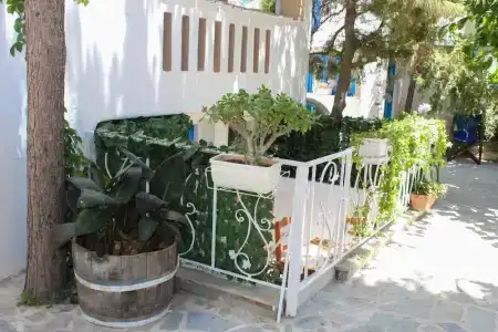 Sea View  & Studios - 32