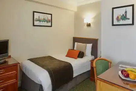 Lancaster Gate - 4