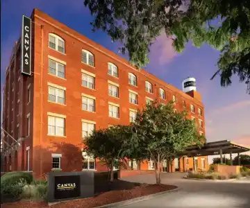 Canvas Dallas - 21