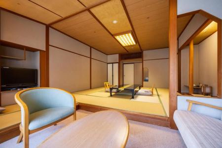 Hakone Yumoto Onsen Kajikaso - 8