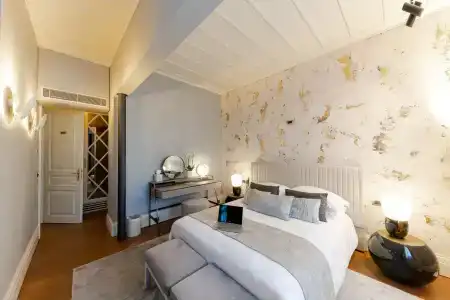 Castellano & Suites - 76