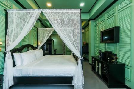 De Phanakron Boutique - 147