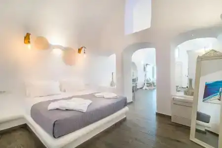 Angel Luxury Suites - 50