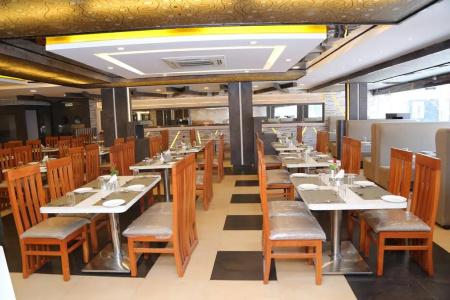 The Curzon Court - 7