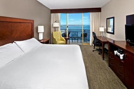 Wyndham San Diego Bayside - 44