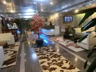 Al Muraqabat Plaza - 19