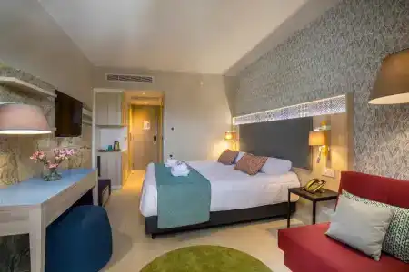 Leonardo Laura Beach & Splash Resort - 54