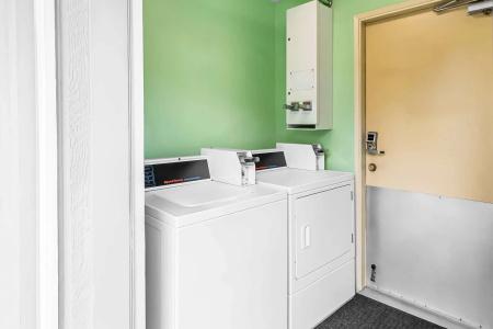 Quality Inn & Suites Vancouver - 4