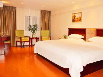 GreenTree Inn Hainan Haifu Road Provincial Government Express - 12