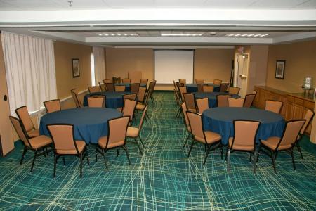 SpringHill Suites by Marriott - 25