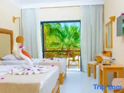 The Grand Resort - 100