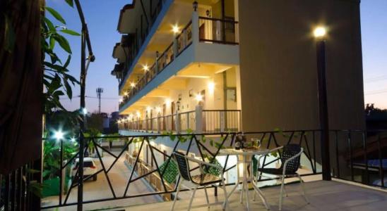 The Impress Sisaket - 19