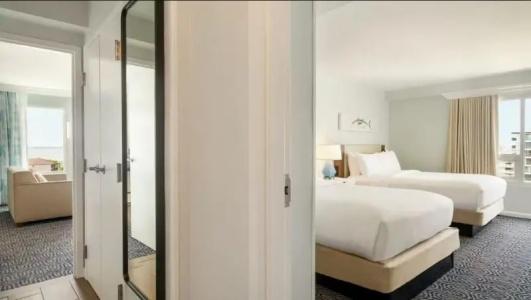 DoubleTree by Hilton Ocean City Oceanfront - 179