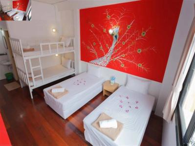 Phuket Old Town Hostel - 1