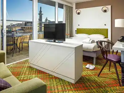 ibis Styles Edinburgh St Andrew Square - 37