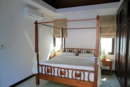 Naiharn Beach Villa - 20