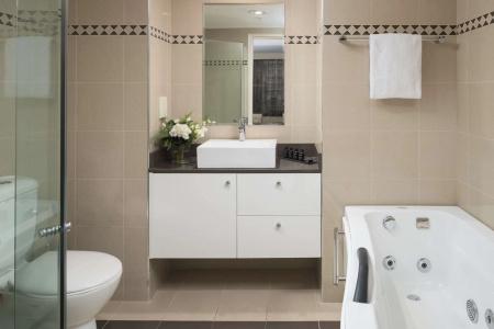 Rydges World Square - 100