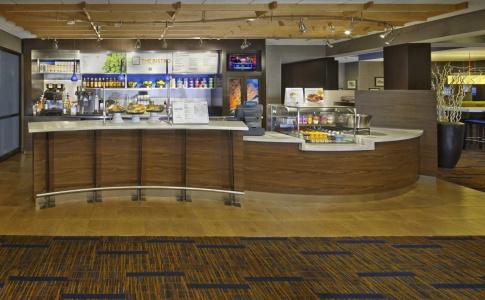 Courtyard by Marriott Waterfront - 28