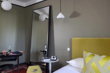 L'Hôtel - 71