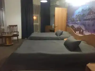 Три Дельфина - 3