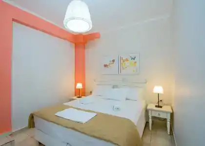 Stamatakis Boutique Studios - 72