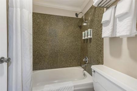 Best Western Pier Point Inn - 49