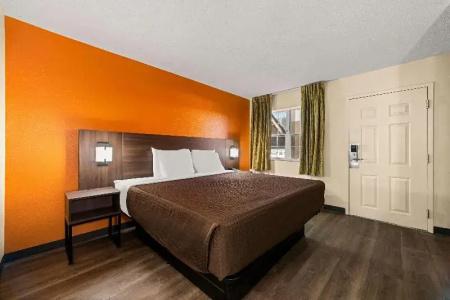 Extended Stay America Suites - - Hanes Mall Blvd - 34
