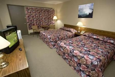 Candlelight Inn - 11