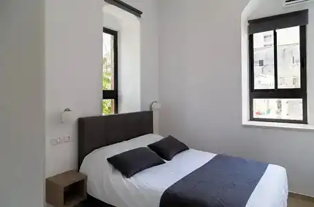 Ben Hillel Boutique - 42