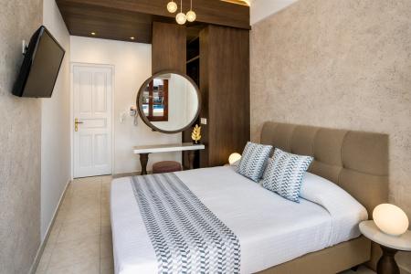 Astir Thira - 1