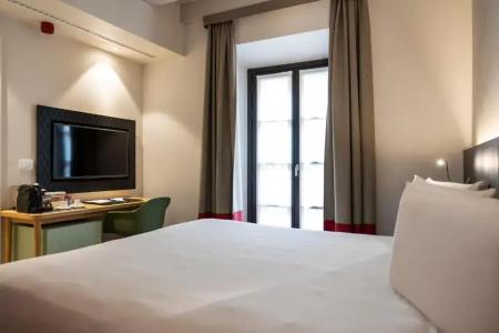 Savona 18 Suites - 51