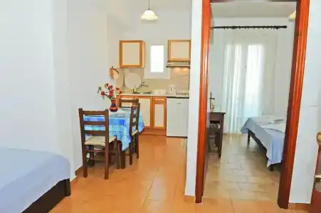 Tilemachos Rooms & Studios - 33