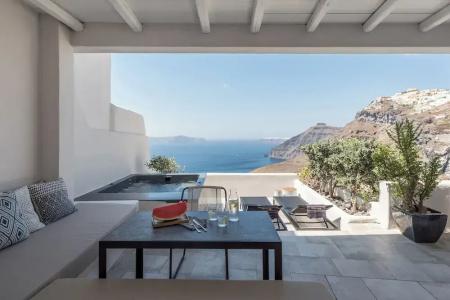 Porto Fira Suites - 180