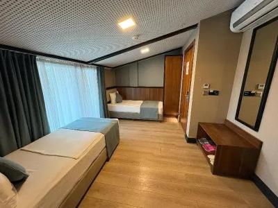 Valens İstanbul - 103