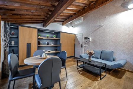 Martelli 6 Suite & - 127