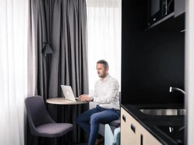 Executive Residency by Best Western Amsterdam Airport - 83