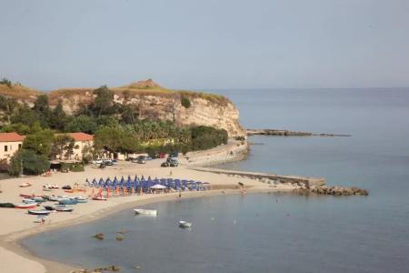 Baia delle Sirene Beach Resort - 16