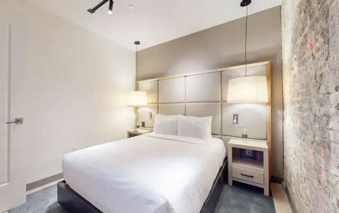 Studio 154 Luxury - 172