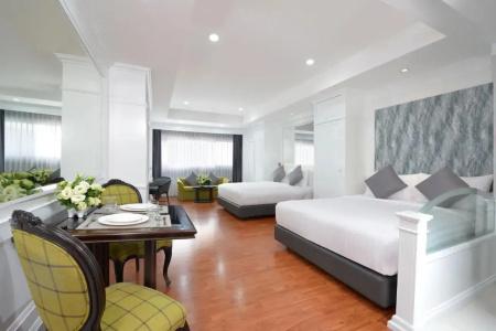 Centre Point Silom - 11