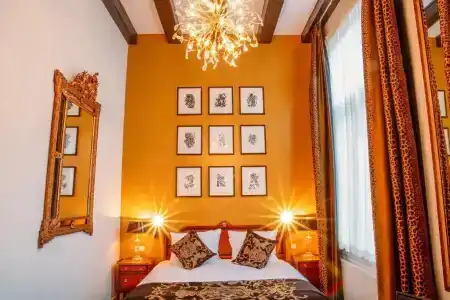 Ambassade - 38