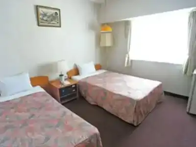 Okinawa Continental - 4