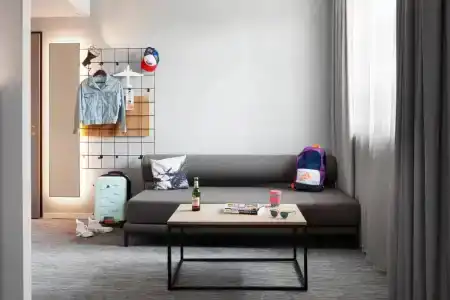 Moxy Cologne Bonn Airport - 42