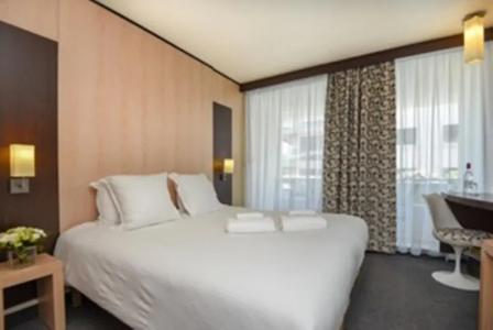 Hôtel Point France - 72