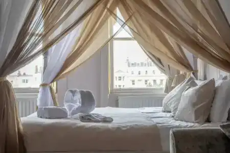 Brunswick Square & Spa - 61