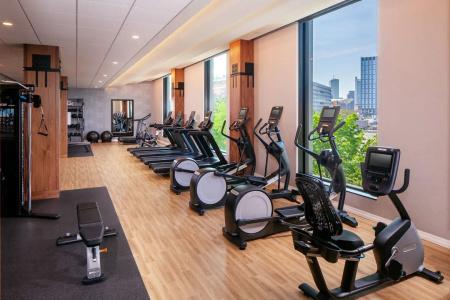 Hampton Inn Boston Seaport District - 20