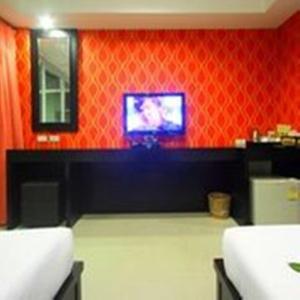 7q Patong Beach - Sha Certified - 1