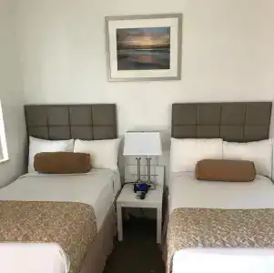 Beach Place - 3