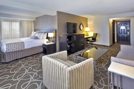 Crowne Plaza-Waterloo, An Ihg - 74