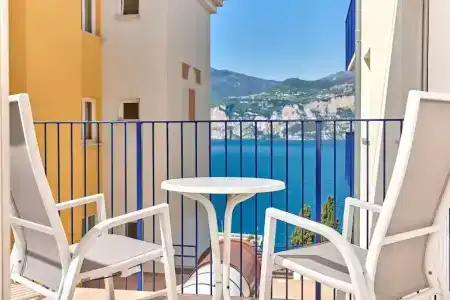 Capri - 169
